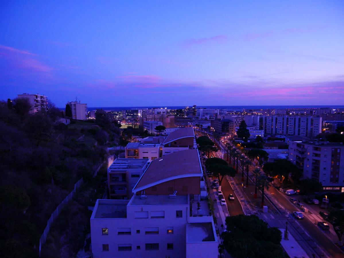 Appartement Rooftop 8 Personnes Grande Terrasse Avec Parking Quartier Aeroport Nice Exterior foto